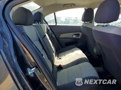 Zdjęcie 10 z 11 samochodu: 2012 CHEVROLET CRUZE LS VIN:1G1PC5SH2C7363748 - miniatura