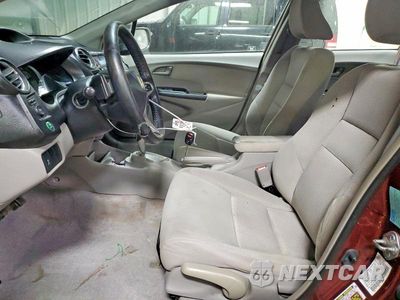 Zdjęcie 7 z 12 samochodu: 2011 HONDA INSIGHT EX VIN:JHMZE2H79BS008139 - miniatura
