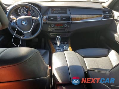 Zdjęcie 8 z 12 samochodu: 2010 BMW X5 XDRIVE35D VIN:5UXFF0C53ALT75167 - miniatura