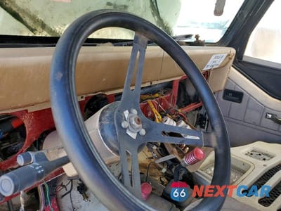 Zdjęcie 9 z 12 samochodu: 1987 JEEP WRANGLER VIN:2BCCL81J4HB510308 - miniatura