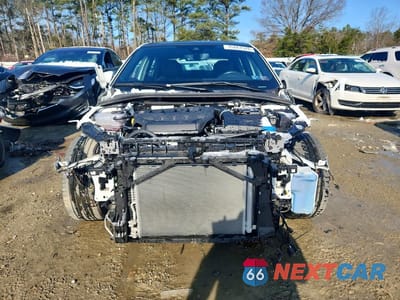 Piąte zdjęcie samochodu w środku: 2024 AUDI A3 PREMIUM VIN:WAUGUDGY1RA067233 - miniatura