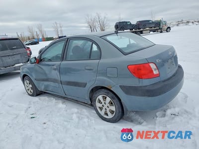 Drugie zdjęcie samochodu z przodu: 2008 KIA RIO BASE VIN:KNADE123686433473 - miniatura