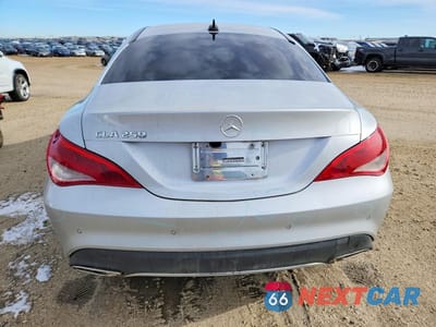 Zdjęcie 6 z 12 samochodu: 2017 MERCEDES BENZ CLA 250 VIN:WDDSJ4EB4HN435731 - miniatura