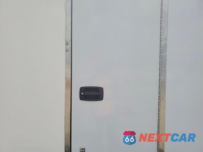 Zdjęcie 11 z 13 samochodu: 2021 FORD TRANSIT DELIVERY TRUCK VIN:1FDBW5Z80MKA84307 - miniatura