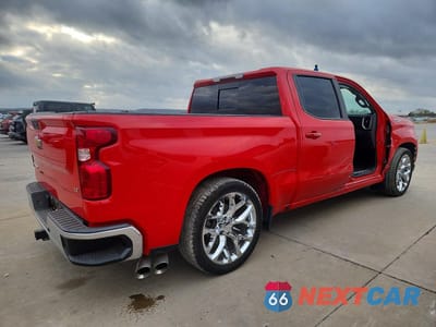 Trzecie zdjęcie samochodu z tyłu: 2021 CHEVROLET SILVERADO C1500 LT VIN:3GCPWCED3MG345311 - miniatura