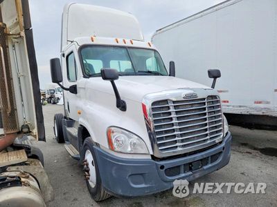 2016 FREIGHTLINER CASCADIA 125 SEMI TRUCK 1FUBGEDV4GLHC5673 - główne zdjęcie licytacji z USA - miniatura