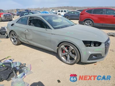 Czwarte zdjęcie samochodu z boku: 2019 AUDI S5 PRESTIGE VIN:WAUR4AF50KA067812 - miniatura