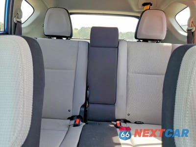 Zdjęcie 10 z 13 samochodu: 2016 TOYOTA RAV4 XLE VIN:JTMWFREV8GD084833 - miniatura