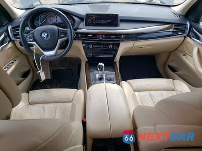 Zdjęcie 8 z 12 samochodu: 2015 BMW X5 XDRIVE35I VIN:5UXKR0C56F0P03146 - miniatura