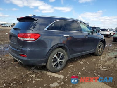 Trzecie zdjęcie samochodu z tyłu: 2017 KIA SORENTO EX V6 VIN:5XYPHDA51HG203607 - miniatura