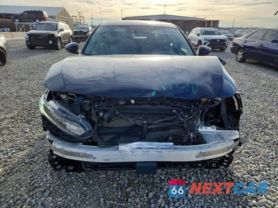 Piąte zdjęcie samochodu w środku: 2022 HONDA ACCORD HYBRID VIN:1HGCV3F17NA005327 - miniatura