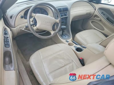 Zdjęcie 8 z 11 samochodu: 2001 FORD MUSTANG VIN:1FAFP44461F244430 - miniatura