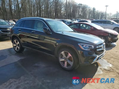 Czwarte zdjęcie samochodu z boku: 2022 MERCEDES-BENZ GLC 300 4MATIC VIN:W1N0G8EBXNG120321 - miniatura