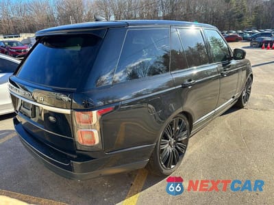 Trzecie zdjęcie samochodu z tyłu: 2020 LAND ROVER RANGE ROVER P525 HSE VIN:SALGS2SE0LA574568 - miniatura
