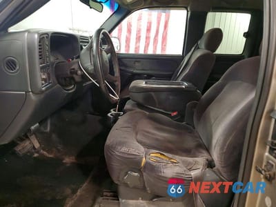 Zdjęcie 7 z 11 samochodu: 2001 CHEVROLET SILVERADO K1500 VIN:1GCEK19T71E121793 - miniatura