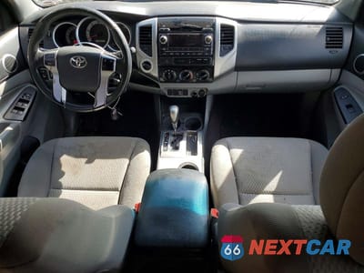 Zdjęcie 8 z 11 samochodu: 2012 TOYOTA TACOMA V6 VIN:3TMMU4FNXCM038501 - miniatura