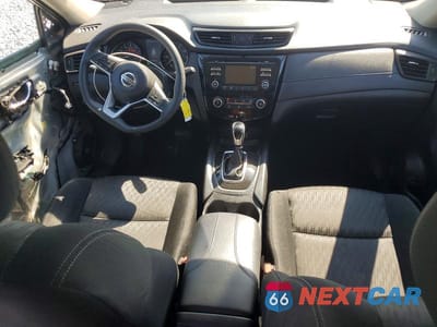 Zdjęcie 8 z 12 samochodu: 2017 NISSAN ROGUE S VIN:KNMAT2MT0HP554380 - miniatura
