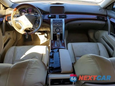 Zdjęcie 8 z 11 samochodu: 2010 ACURA RL VIN:JH4KB2F67AC000330 - miniatura