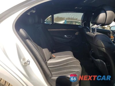 Zdjęcie 10 z 11 samochodu: 2015 MERCEDES-BENZ S 550 4MATIC VIN:WDDUG8FB5FA160436 - miniatura