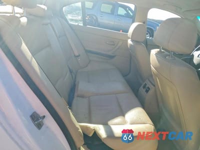 Zdjęcie 10 z 12 samochodu: 2011 BMW 328 I VIN:WBAPH7G58BNM54839 - miniatura