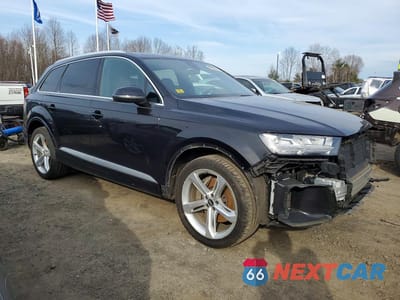 Czwarte zdjęcie samochodu z boku: 2019 AUDI Q7 PRESTIGE VIN:WA1VAAF72KD035321 - miniatura