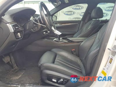 Zdjęcie 7 z 11 samochodu: 2020 BMW 530 I VIN:WBAJR3C05LWW73436 - miniatura