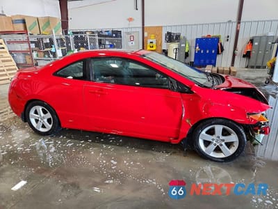 Czwarte zdjęcie samochodu z boku: 2008 HONDA CIVIC EX VIN:2HGFG12848H508981 - miniatura