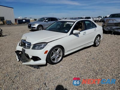 2011 MERCEDES-BENZ C 300 WDDGF5EB5BR151280 - główne zdjęcie licytacji z USA - miniatura