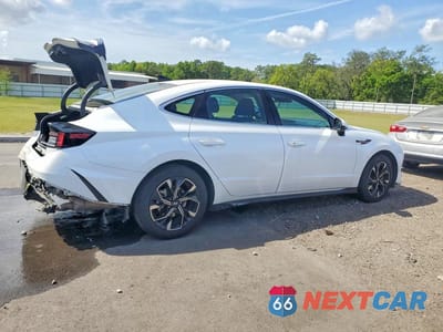 Trzecie zdjęcie samochodu z tyłu: 2025 HYUNDAI SONATA SEL VIN:KMHL64JA4SA428480 - miniatura