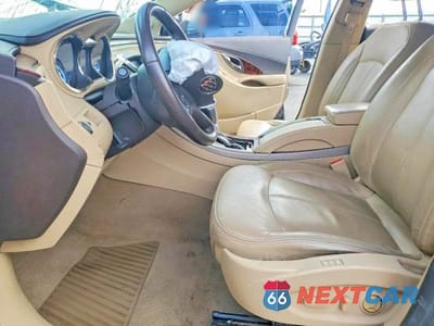 Zdjęcie 7 z 13 samochodu: 2013 BUICK LACROSSE VIN:1G4GC5E3XDF243559 - miniatura
