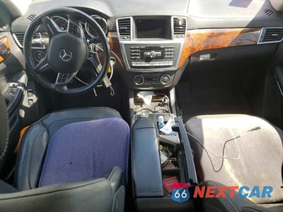 Zdjęcie 8 z 12 samochodu: 2015 MERCEDES-BENZ GL 550 4MATIC VIN:4JGDF7DE9FA499054 - miniatura