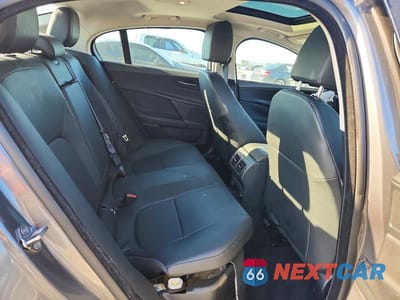 Zdjęcie 10 z 12 samochodu: 2019 JAGUAR XE PREMIUM VIN:SAJAJ4FX9KCP46768 - miniatura
