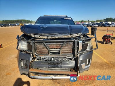 Piąte zdjęcie samochodu w środku: 2021 GMC YUKON SLT VIN:1GKS1BKD7MR120739 - miniatura