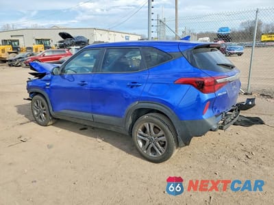 Drugie zdjęcie samochodu z przodu: 2023 KIA SELTOS LX VIN:KNDEPCAA0P7380355 - miniatura