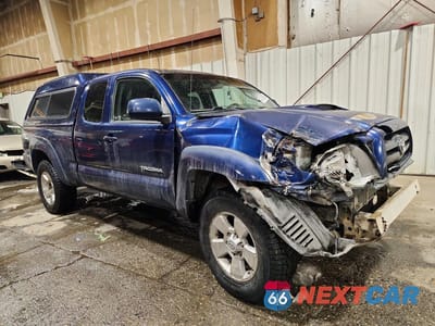 Czwarte zdjęcie samochodu z boku: 2006 TOYOTA TACOMA VIN:5TEUU42N36Z283430 - miniatura