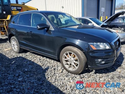 Czwarte zdjęcie samochodu z boku: 2010 AUDI Q5 PREMIUM PLUS VIN:WA1LKAFP2AA030138 - miniatura