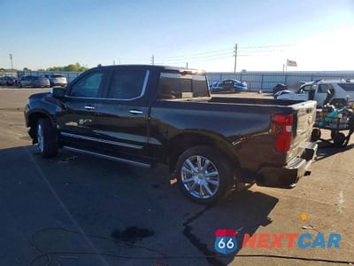 Drugie zdjęcie samochodu z przodu: 2025 CHEVROLET SILVERADO K1500 HIGH COUNTRY VIN:1GCUKJEL6SZ113826 - miniatura