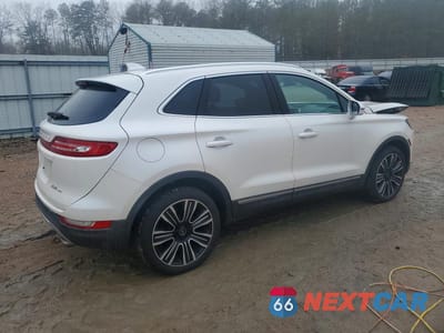 Trzecie zdjęcie samochodu z tyłu: 2018 LINCOLN MKC BLACK LABEL VIN:5LMCJ4D96JUL12482 - miniatura