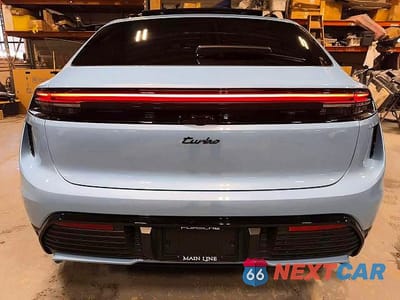 Zdjęcie 6 z 15 samochodu: 2025 PORSCHE MACAN TURBO VIN:WP1AC2XA5SL175556 - miniatura