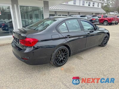 Czwarte zdjęcie samochodu z boku: 2018 BMW 330E VIN:WBA8E1C55JA755929 - miniatura
