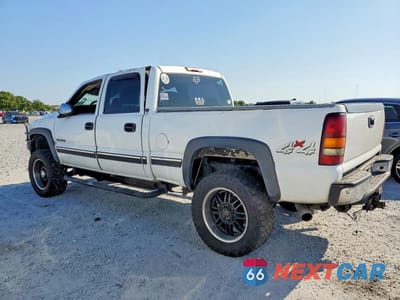Drugie zdjęcie samochodu z przodu: 2001 CHEVROLET SILVERADO K2500 HEAVY DUTY VIN:1GCHK23U11F162774 - miniatura