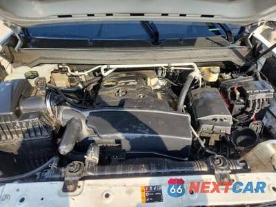 Zdjęcie 11 z 13 samochodu: 2015 CHEVROLET COLORADO VIN:1GCHSAEA5F1196976 - miniatura