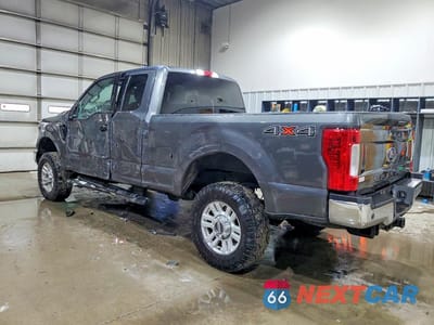 Drugie zdjęcie samochodu z przodu: 2019 FORD F250 SUPER DUTY VIN:1FT7X2B63KEG82062 - miniatura