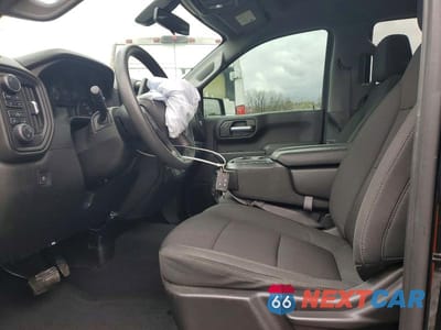 Zdjęcie 7 z 12 samochodu: 2021 CHEVROLET SILVERADO K1500 TRAIL BOSS CUSTOM VIN:1GCPYCEF9MZ254104 - miniatura