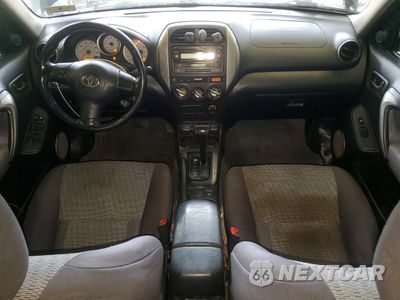 Zdjęcie 8 z 14 samochodu: 2004 TOYOTA RAV4 BASE VIN:JTEHD20V046000982 - miniatura