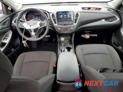 Zdjęcie 8 z 12 samochodu: 2023 CHEV MALIBU LS VIN:1G1ZC5ST4PF147327 - miniatura