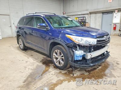 Czwarte zdjęcie samochodu z boku: 2015 TOYOTA HIGHLANDER XLE VIN:5TDJKRFH3FS142929 - miniatura