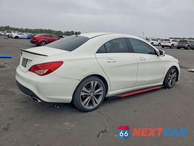 Trzecie zdjęcie samochodu z tyłu: 2015 MERCEDES-BENZ CLA 250 VIN:WDDSJ4EB4FN254996 - miniatura