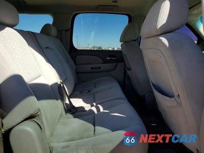 Zdjęcie 11 z 12 samochodu: 2007 GMC YUKON XL K1500 VIN:1GKFK16367R214089 - miniatura