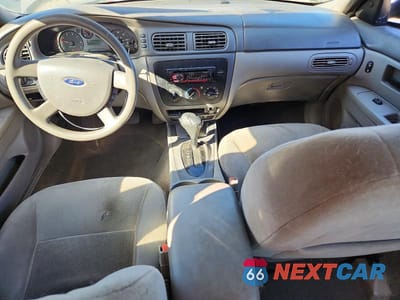 Zdjęcie 8 z 12 samochodu: 2005 FORD TAURUS SE VIN:1FAHP53225A187659 - miniatura